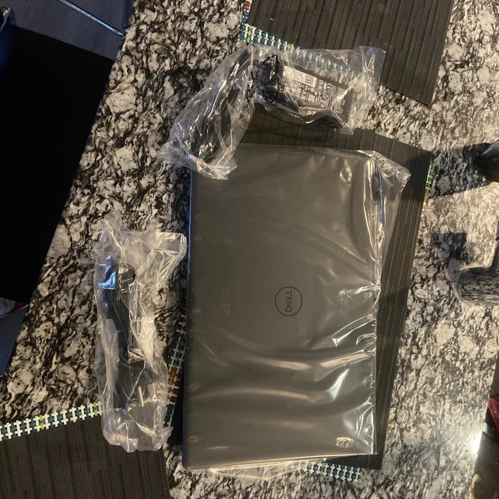 Brand new Dell Inspiron 15